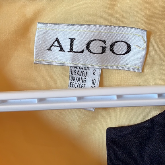 Yellow Crop Blazer - Picture 3 of 4